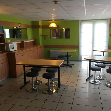 Отель Ibis Budget Sud 2*