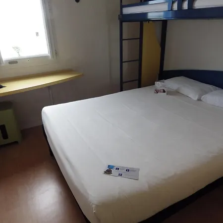 Ibis Budget Sud Отель 2*